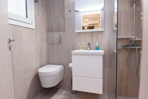 Apartment | Bathroom