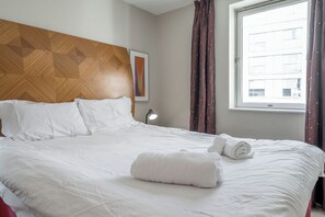 1 soverom, strykejern/-brett, wi-fi og sengetøy