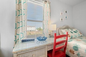 Desk, WiFi, bed sheets
