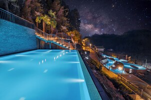 Indoor pool, seasonal outdoor pool, lifeguards on site