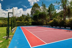 Tennis court