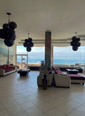 Living area - Rosarito Oceanfront Penthouse (Rosarito)