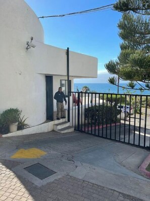 Exterior - Rosarito Oceanfront Penthouse (Rosarito)