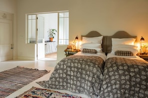 Companion Suites | Hypo-allergenic bedding, individually decorated, desk, laptop workspace - Dorp Hotel (Cape Town)