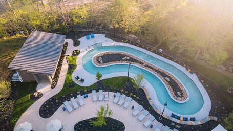 Embassy Suites By Hilton Gatlinburg Resort - Image 49