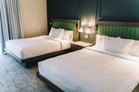 Embassy Suites By Hilton Gatlinburg Resort - Image 56