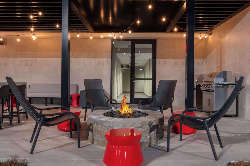 Home2 Suites By Hilton Jacksonville Downtown