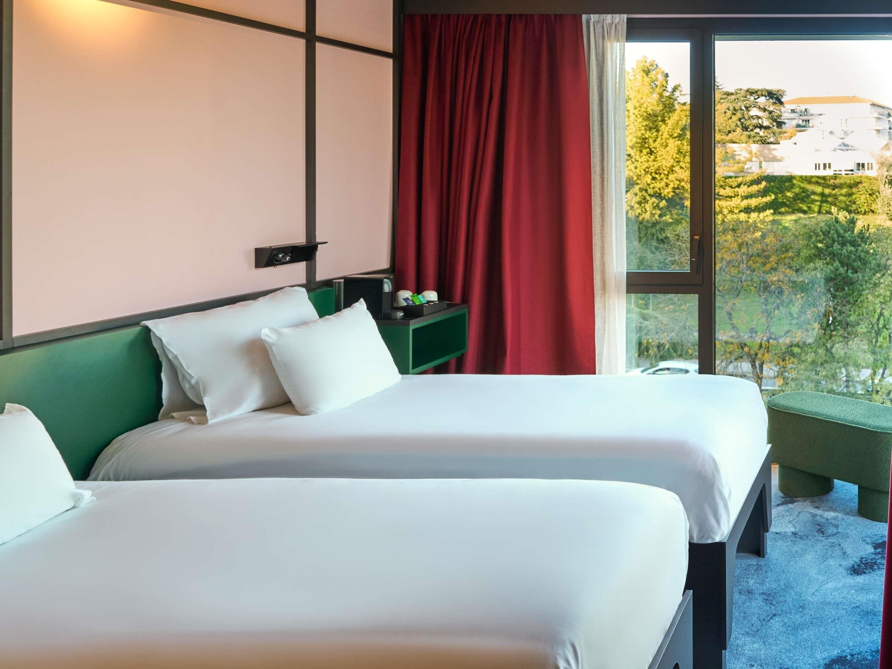 Premium bedding, individually decorated, individually furnished, desk