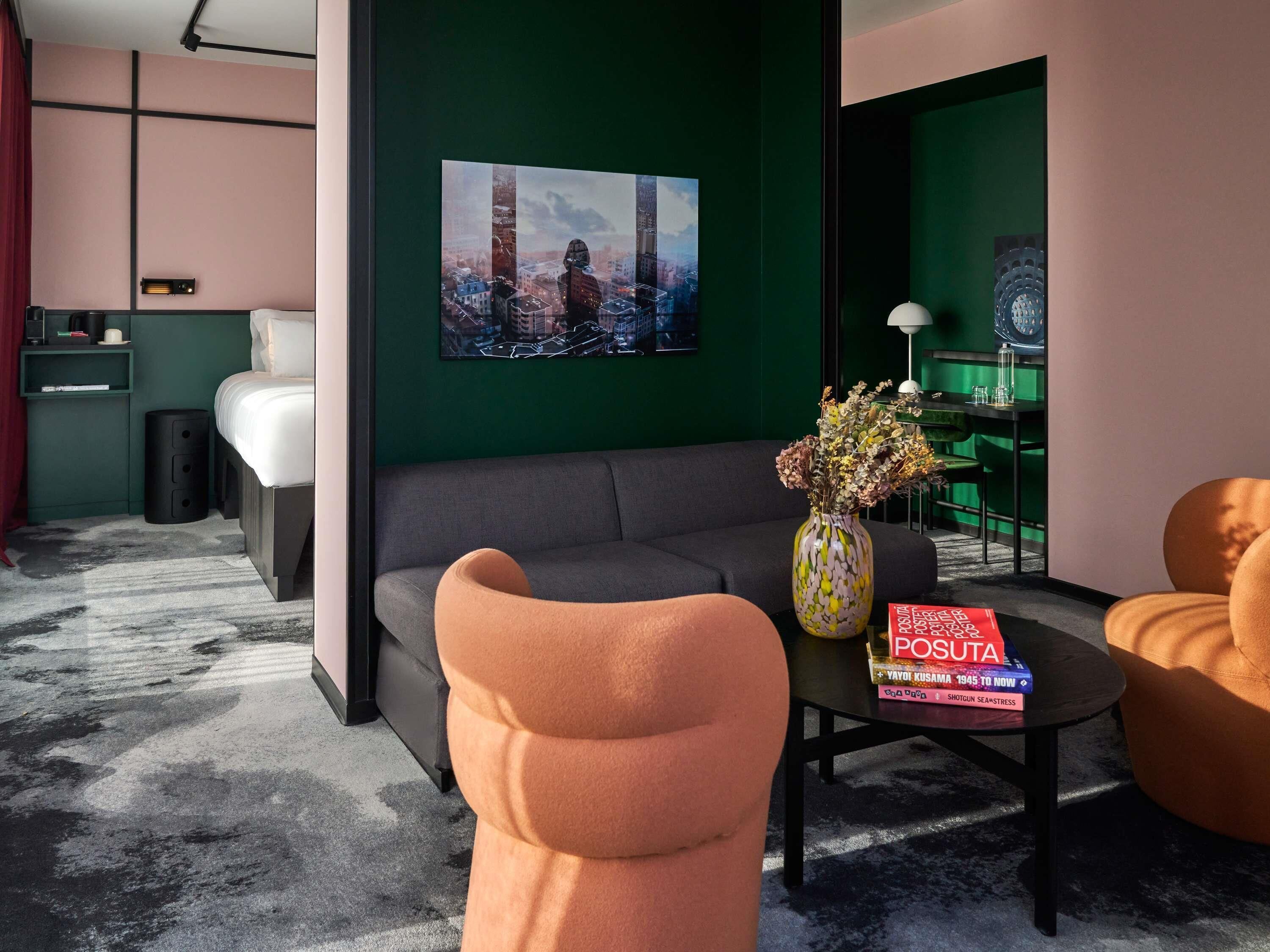 Suite Confort, 1 lit double et 1 canapé-lit | Literie de qualité supérieure, coffres-forts dans les chambres