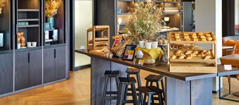 TRIBE Lyon Croix Rousse