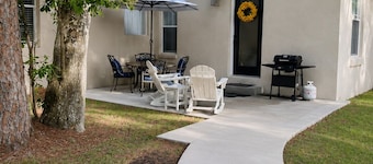 Lake-Themed Private Guest Suite Gated Community Pet Friendly Near I-4