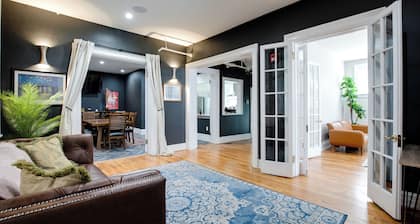 Grand Retreat with VMFA Views + Large Groups