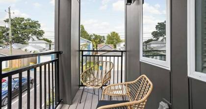 CozySuites Historic 2BR Downtown Indy