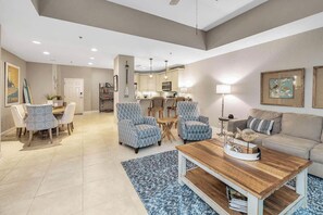 Smart TV - South Island - Walk to beach, village & island’s best restaurants! FLETC-TDY (St. Simons Island)