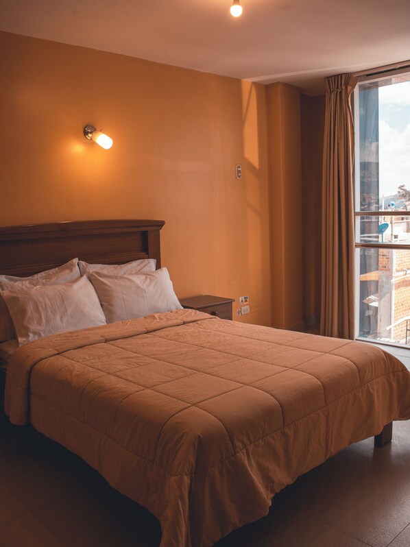 Literie de qualité supérieure, couette en duvet d'oie, bureau