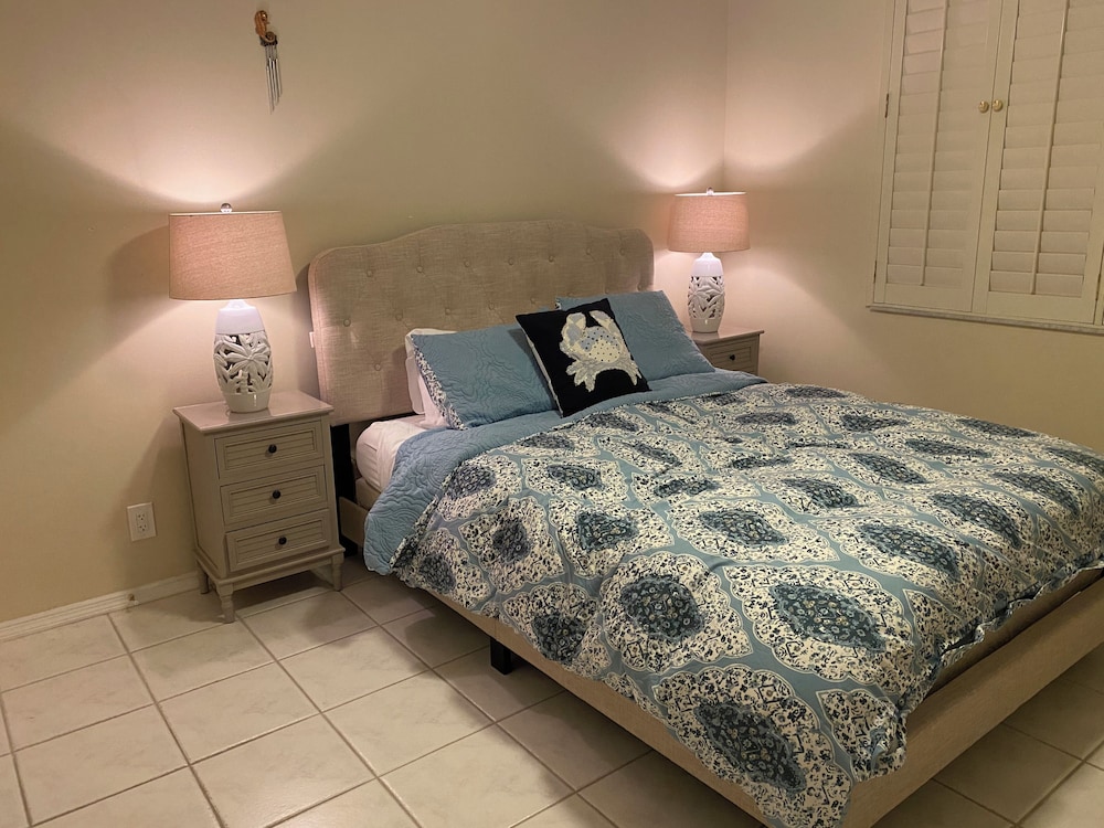 Luxury Oceanfront Condo Breathtaking Views, Atlantic & Intracoastal, 2