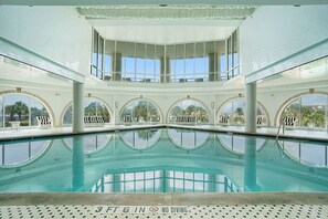 Innenpool, beheizter Pool