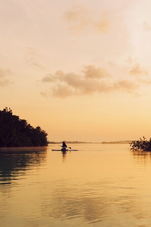 التجديف بالكاياك