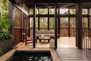 Tree House (Pool) | Terrace/patio