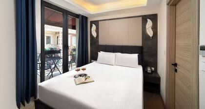 Lenus Hagia Sophia Hotel