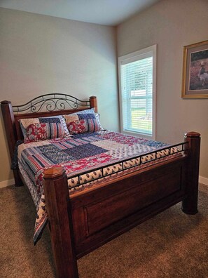 3 habitaciones, wifi gratis y ropa de cama 