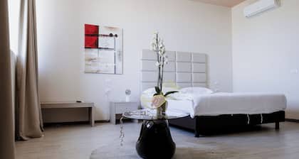 Queen Hotel