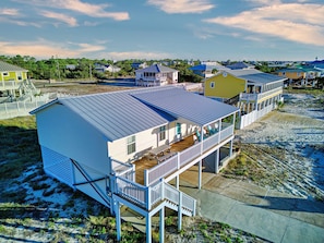 Exterior - Beach Shack - Across Street From Beach, Private Swimming Pool, Pet Friendly! (St. George Island)