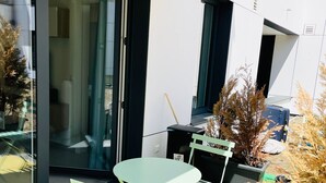 Unclassified image, 2 of 11, button - Luxury 1 bedroom. Center Terrace&Parking (Luxembourg City)