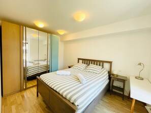 1 bedroom, iron/ironing board, free WiFi
