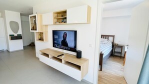 Unclassified image, 3 of 11, button - Luxury 1 bedroom. Center Terrace&Parking (Luxembourg City)
