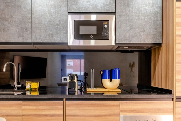 Fridge, microwave, oven, dishwasher