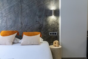 Fer et planche Ă repasser, Wi-Fi gratuit