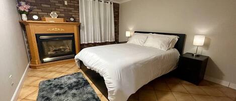 1 bedroom, free WiFi, bed sheets