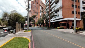 Front of property - NoMad Boutique Hostal (Guatemala City)