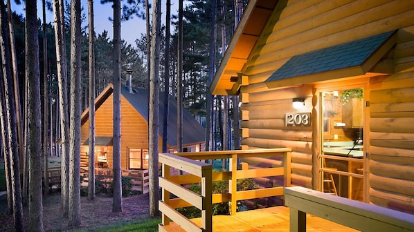 Cabin, 2 Bedrooms | Terrace/patio