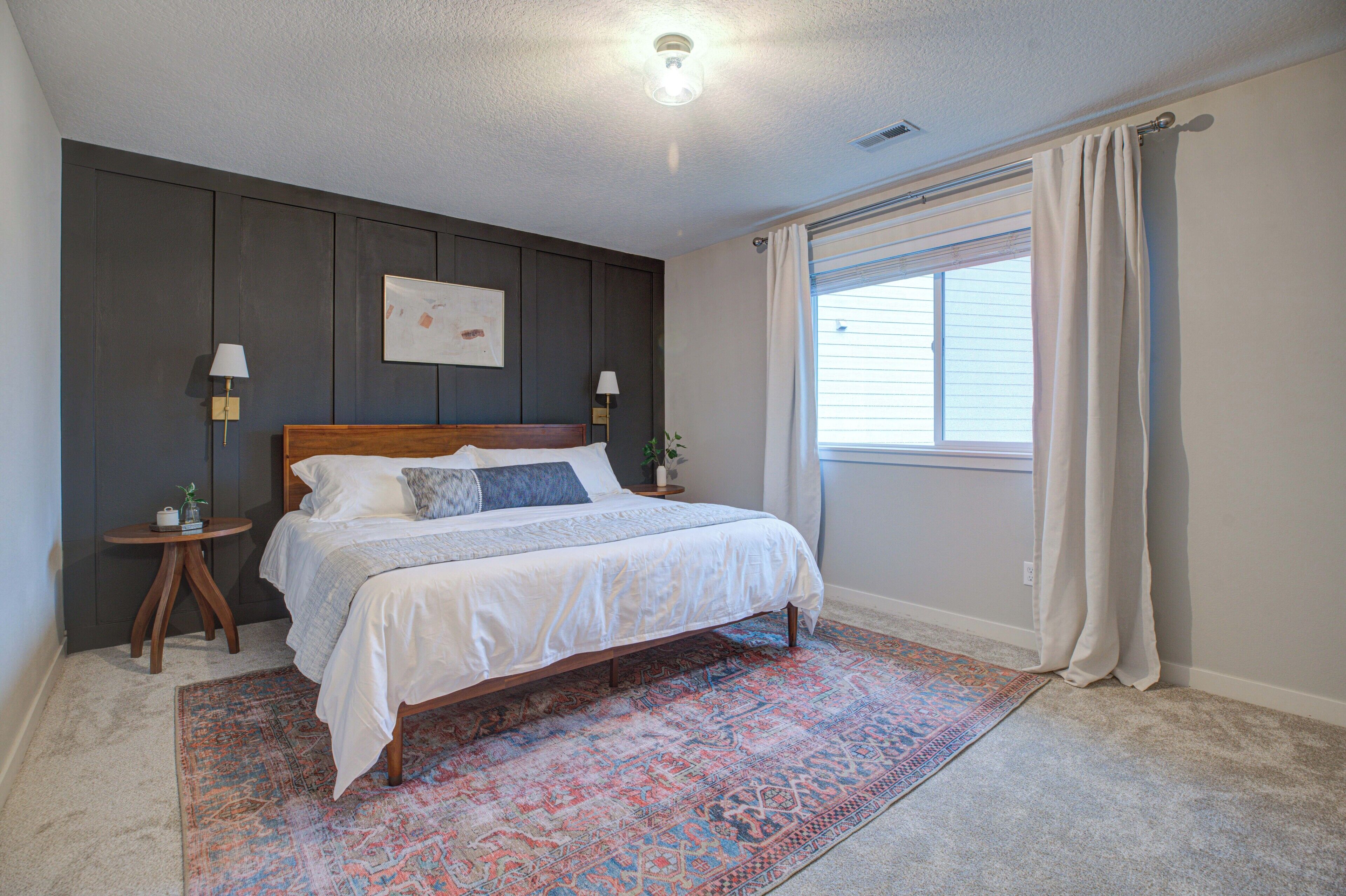 3 bedrooms, in-room safe, desk, iron/ironing board