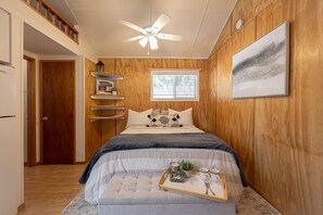 4 Schlafzimmer, Bügeleisen/Bügelbrett, kostenloses WLAN, Bettwäsche