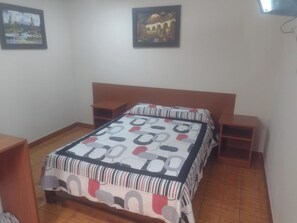 Standard Double Room - C. Deán Valdivia 120 (Arequipa)