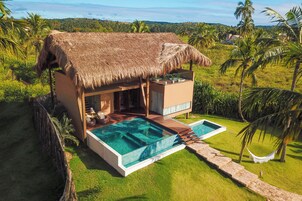 Exclusive Bungalow, 1 Bedroom | Minibar, in-room safe, blackout drapes, soundproofing