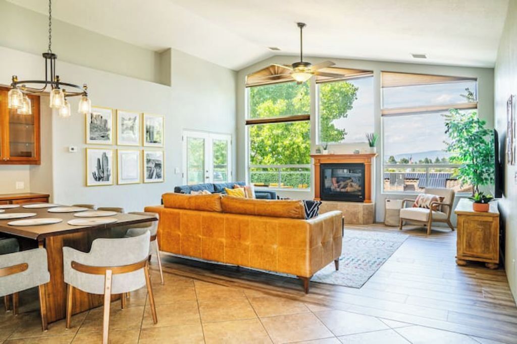 Smart TV, fireplace, video games, DVD player