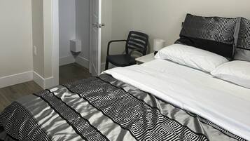 1 Schlafzimmer, Schreibtisch, Bügeleisen/Bügelbrett, kostenloses WLAN