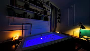 Camera Luxury | 1 camera, minibar, una cassaforte in camera, con arredamento individuale
