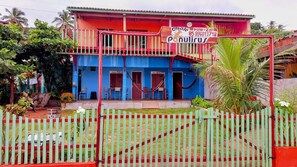 Façana frontal de l'allotjament
