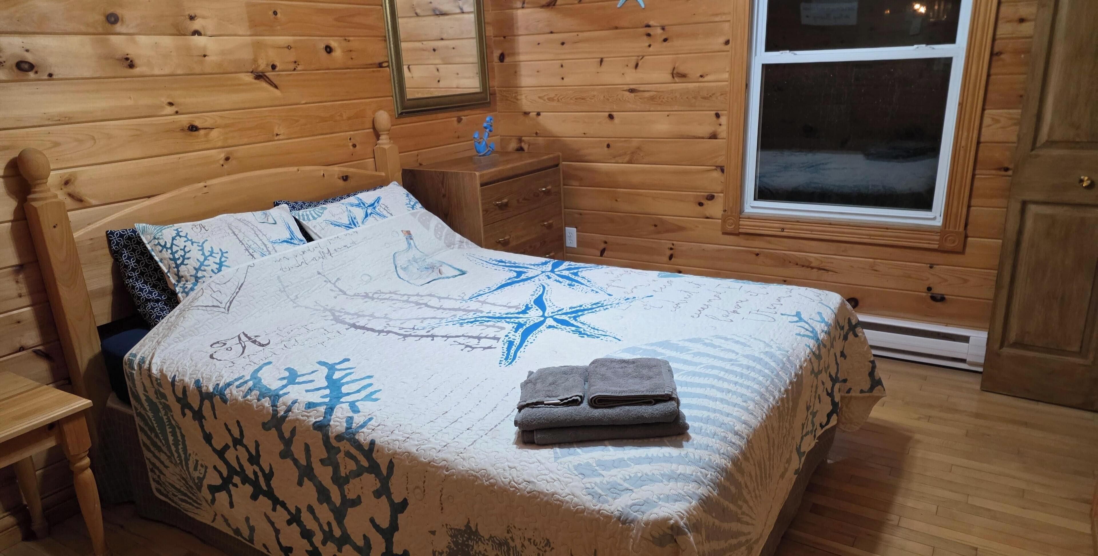 2 chambres, accès au Wi-Fi (inclus), literie fournie