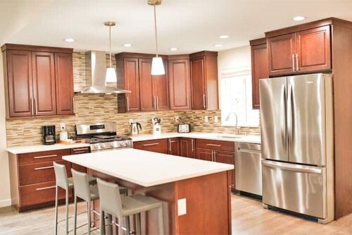 Charming, Brand New Home in Greenlake, 4br3ba