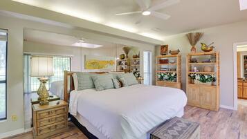 3 Schlafzimmer, Schreibtisch, Bügeleisen/Bügelbrett