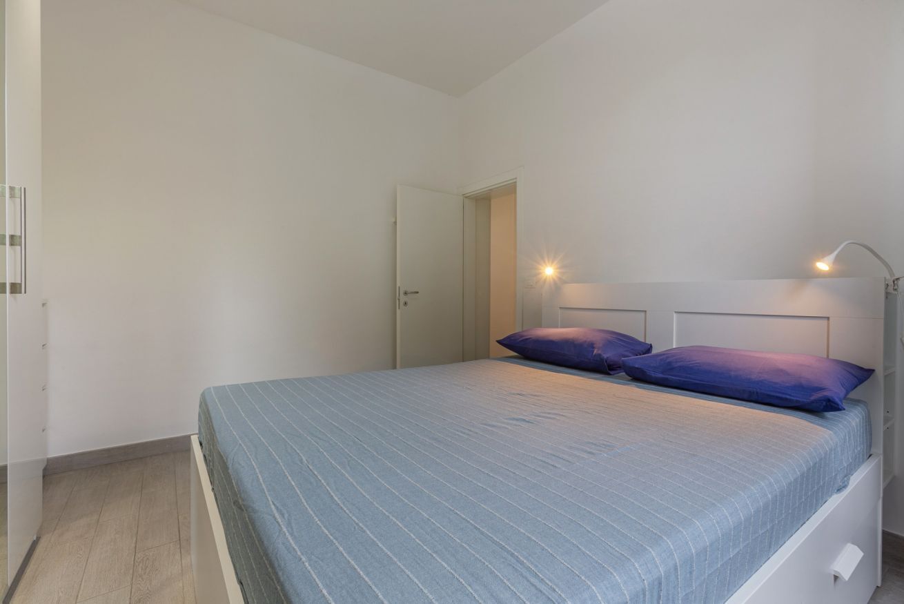 2 室のベッドルーム、アイロン / アイロン台、ベッドシーツ