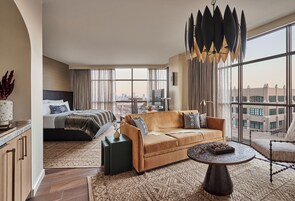 Premium bedding, minibar, in-room safe, laptop workspace