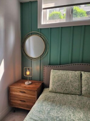 2 soverom, strykejern/-brett, wi-fi (inkludert) og sengetøy