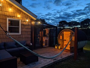 Terrace/patio - Panoramic Catskills Farmhouse and Spa (Harpersfield)